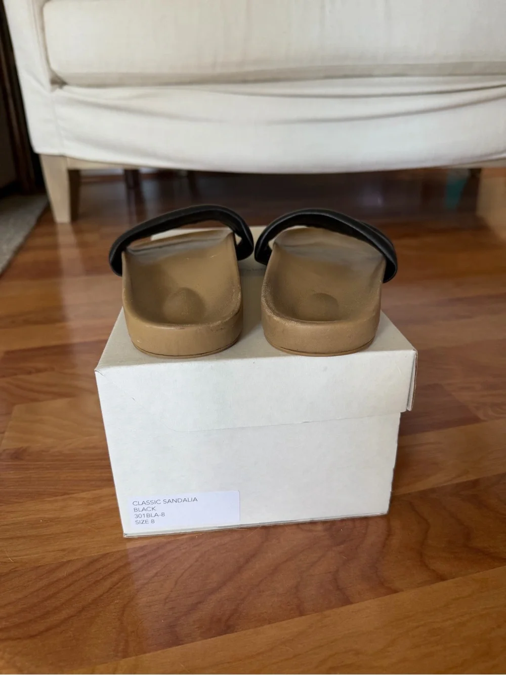 Beatrice Valenzuela Black and Tan Slide Sandals - Picture 9 of 9